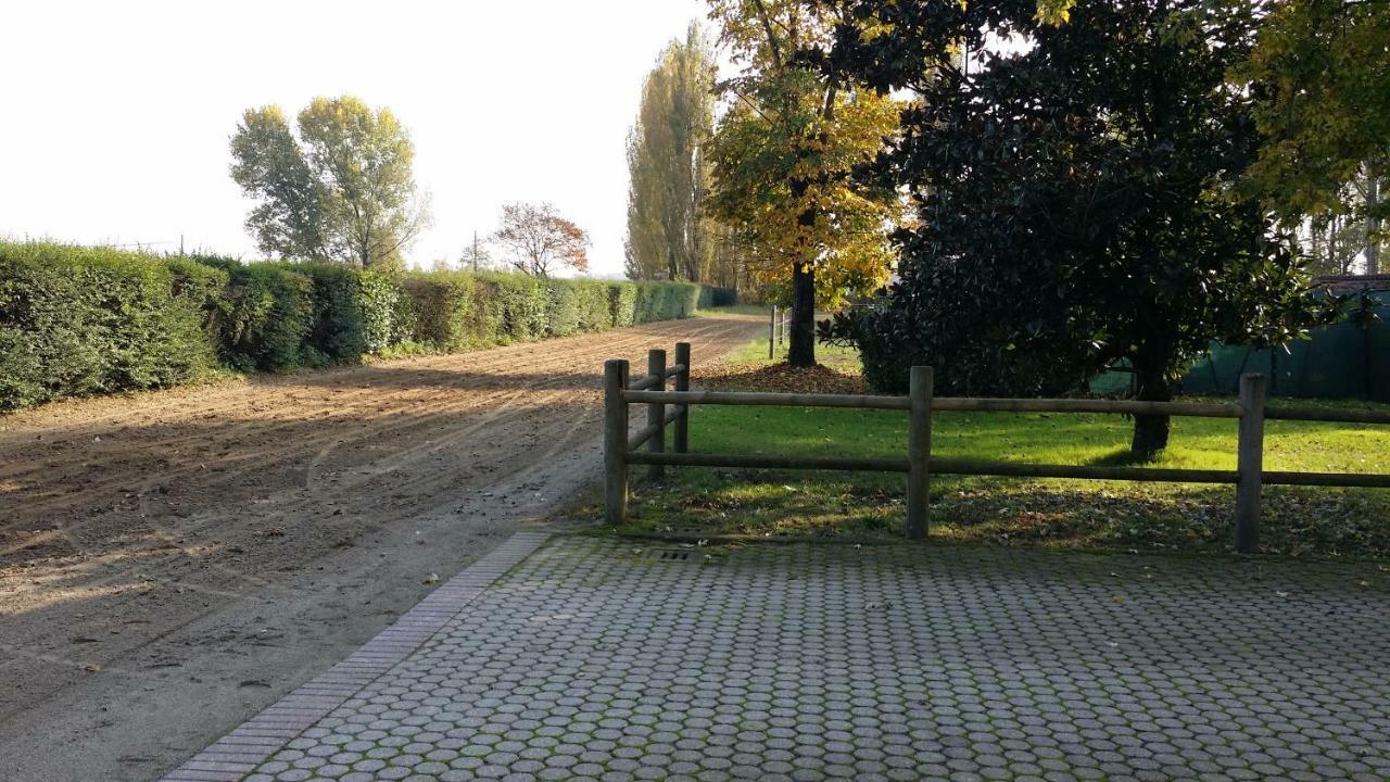 Willa Scuderia 100 Pertiche Villanterio Zewnętrze zdjęcie